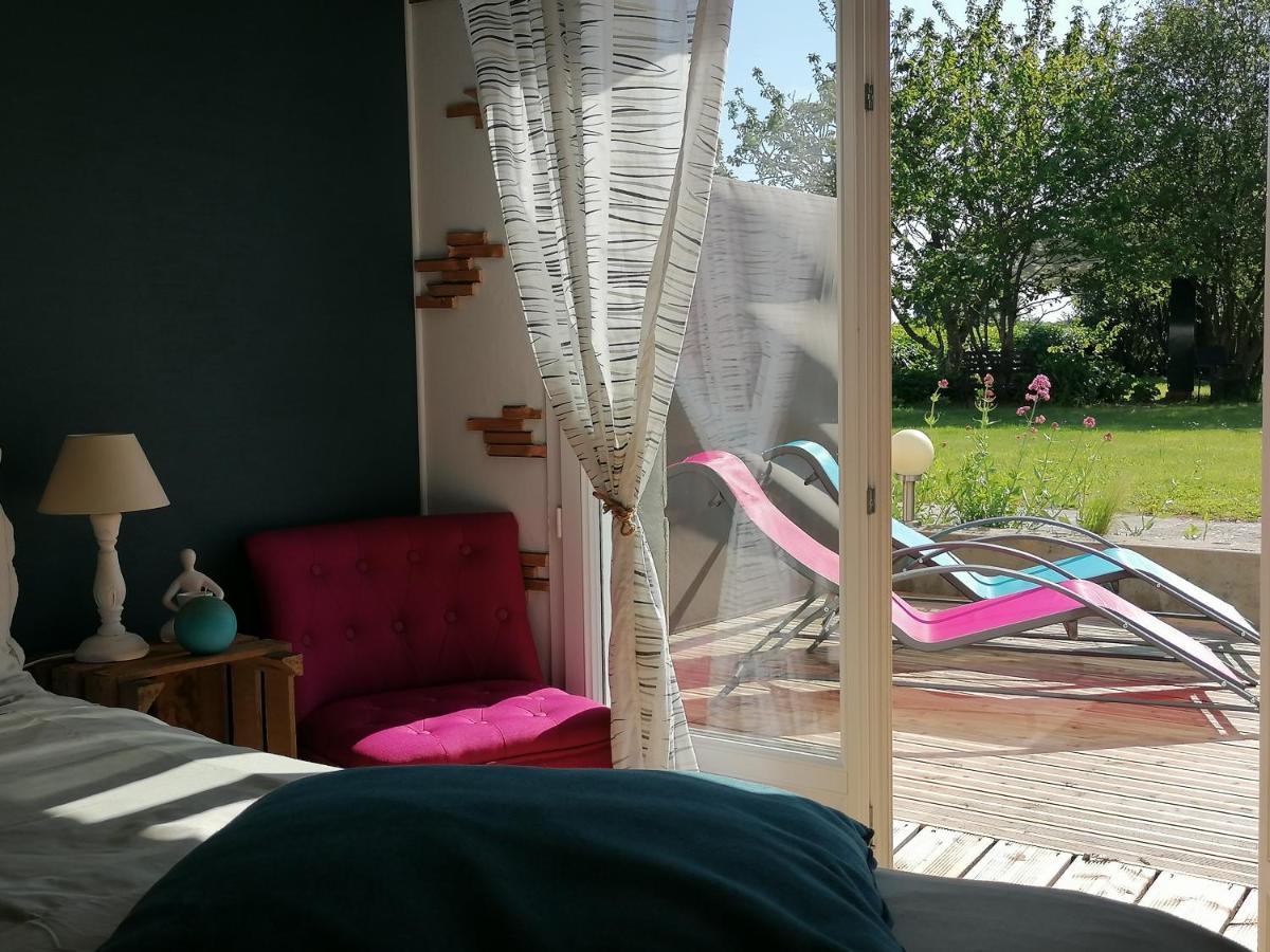 Gite 2 Pers Proche Plage Avec Jardin Clohars-Carnoet Exterior photo