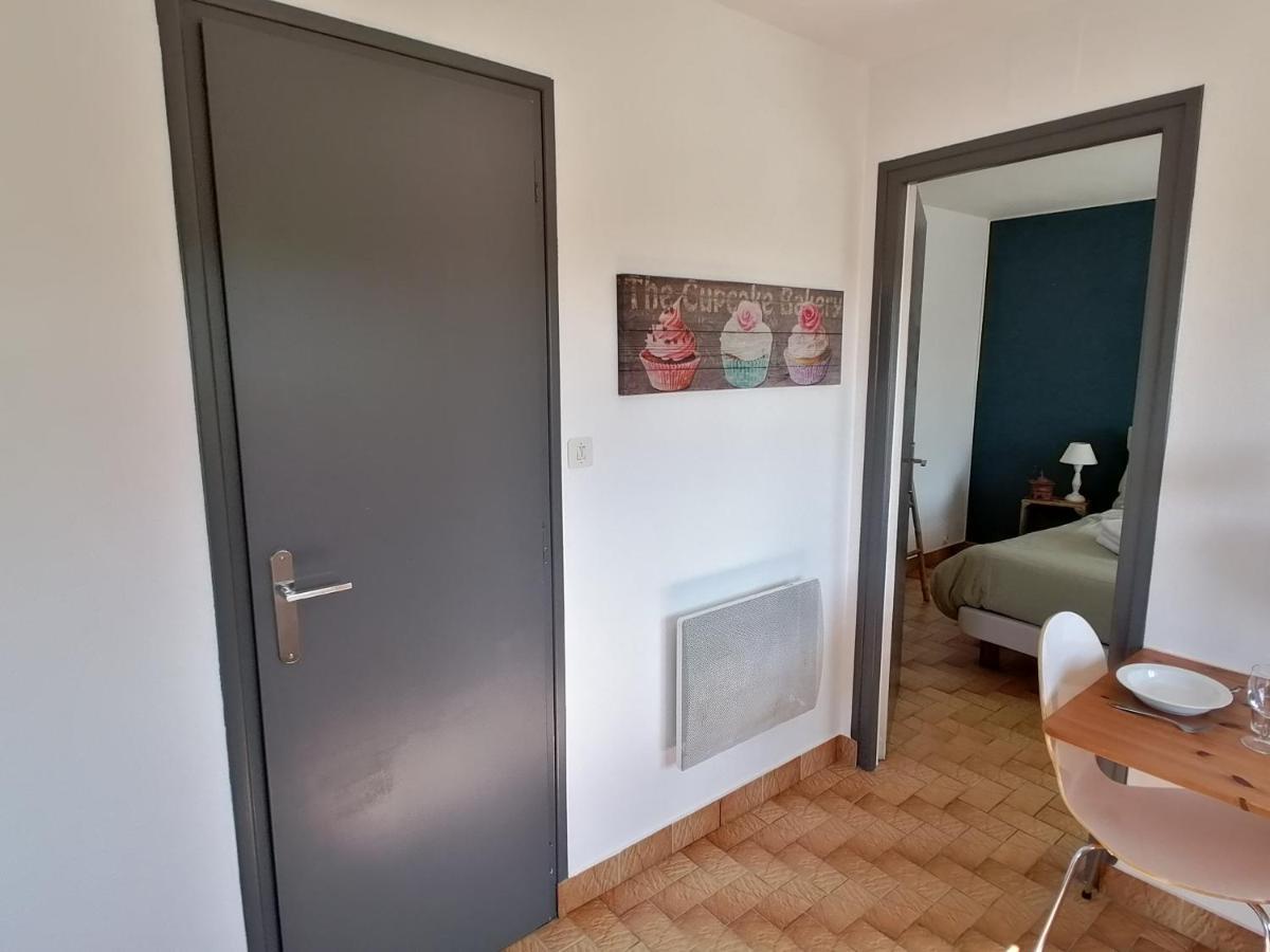 Gite 2 Pers Proche Plage Avec Jardin Clohars-Carnoet Exterior photo